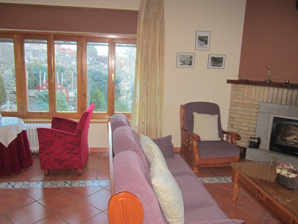 Villa La Ladera Hoyos del Espino Exterior foto