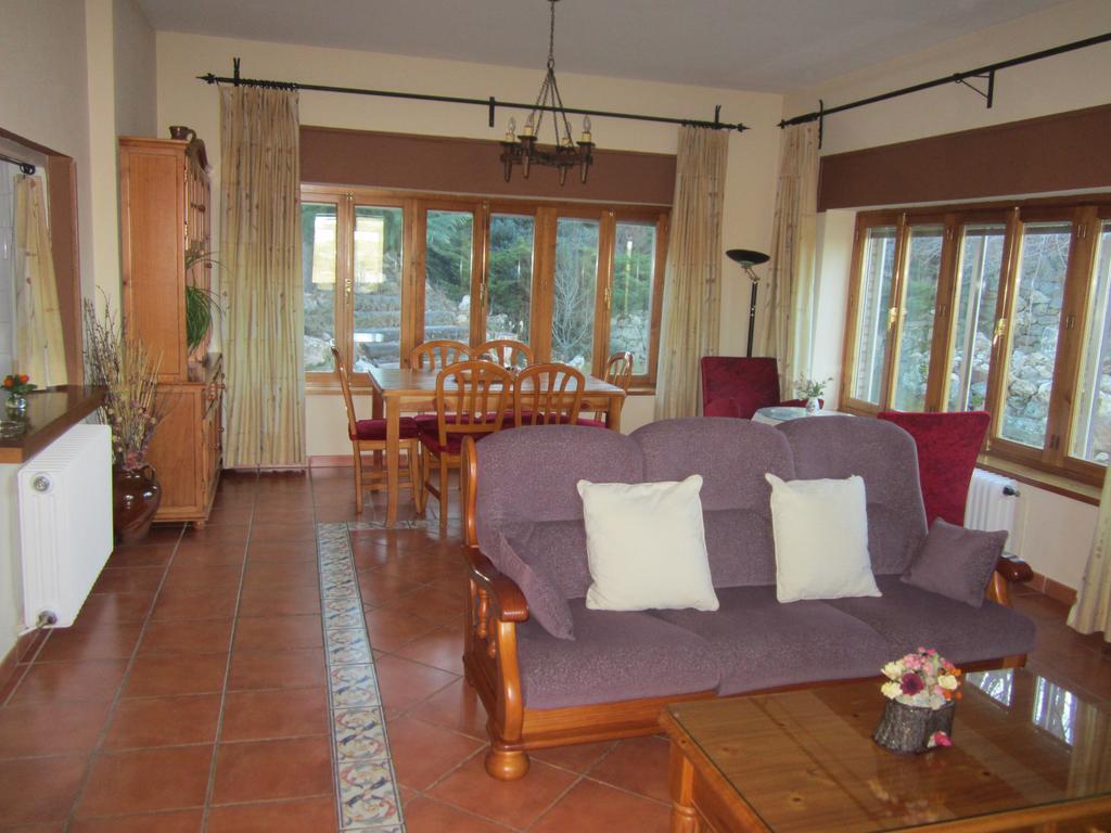 Villa La Ladera Hoyos del Espino Habitación foto